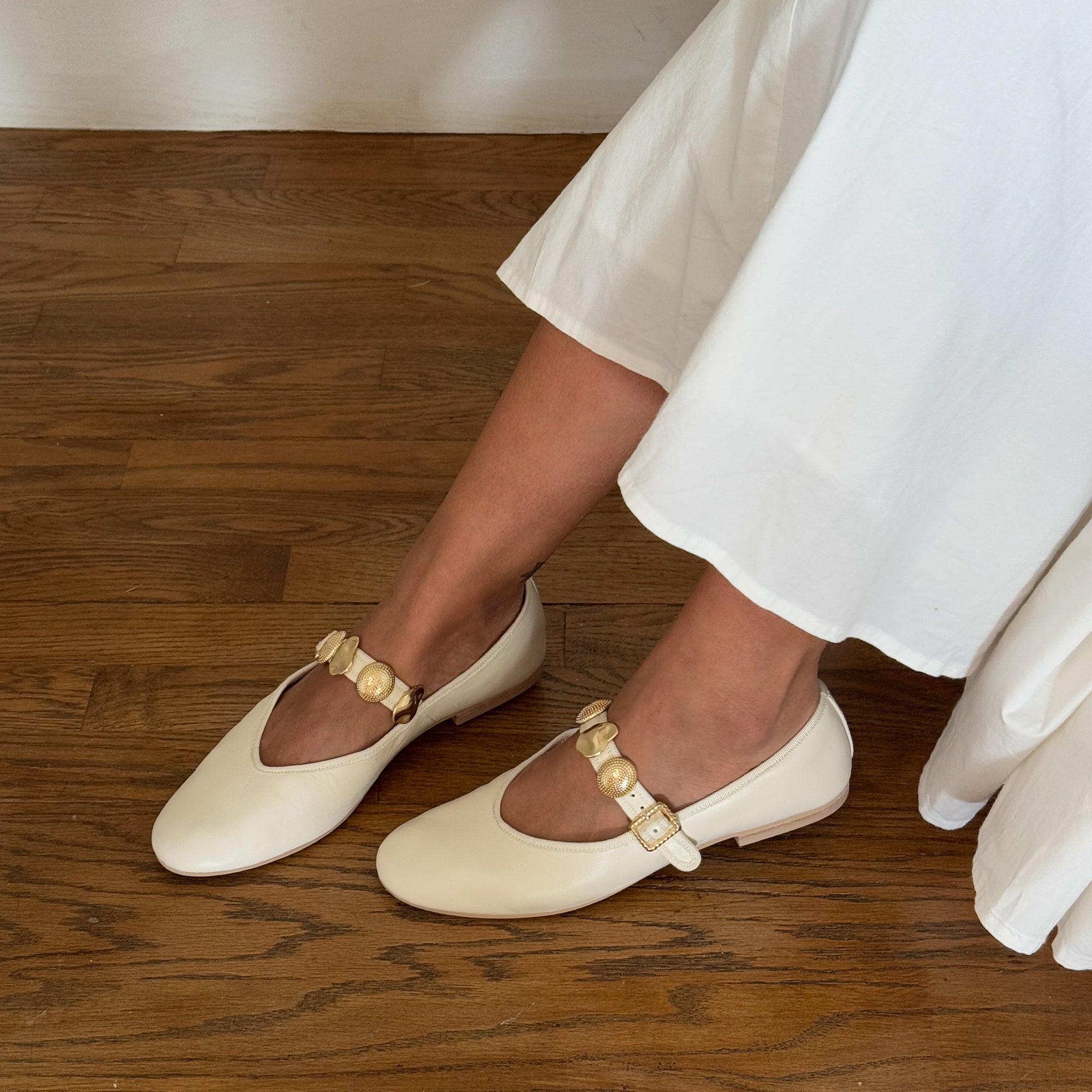 Relan Ballet Flats in White | Size 11 Relan Ballet Flats in White | Size 11