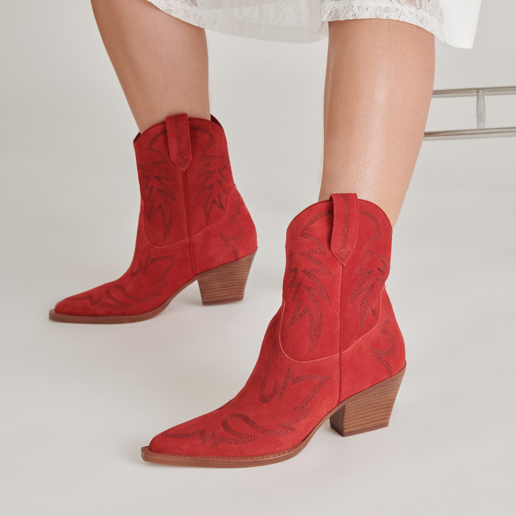 RUNA BOOTS RED SUEDE - image 4