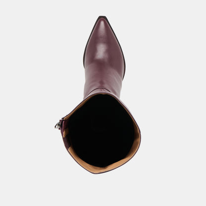 AUGGIE WIDE CALF BOOTS WINE LEATHER