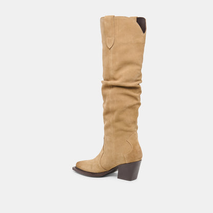 BUCKLY BOOTS CAMEL SUEDE