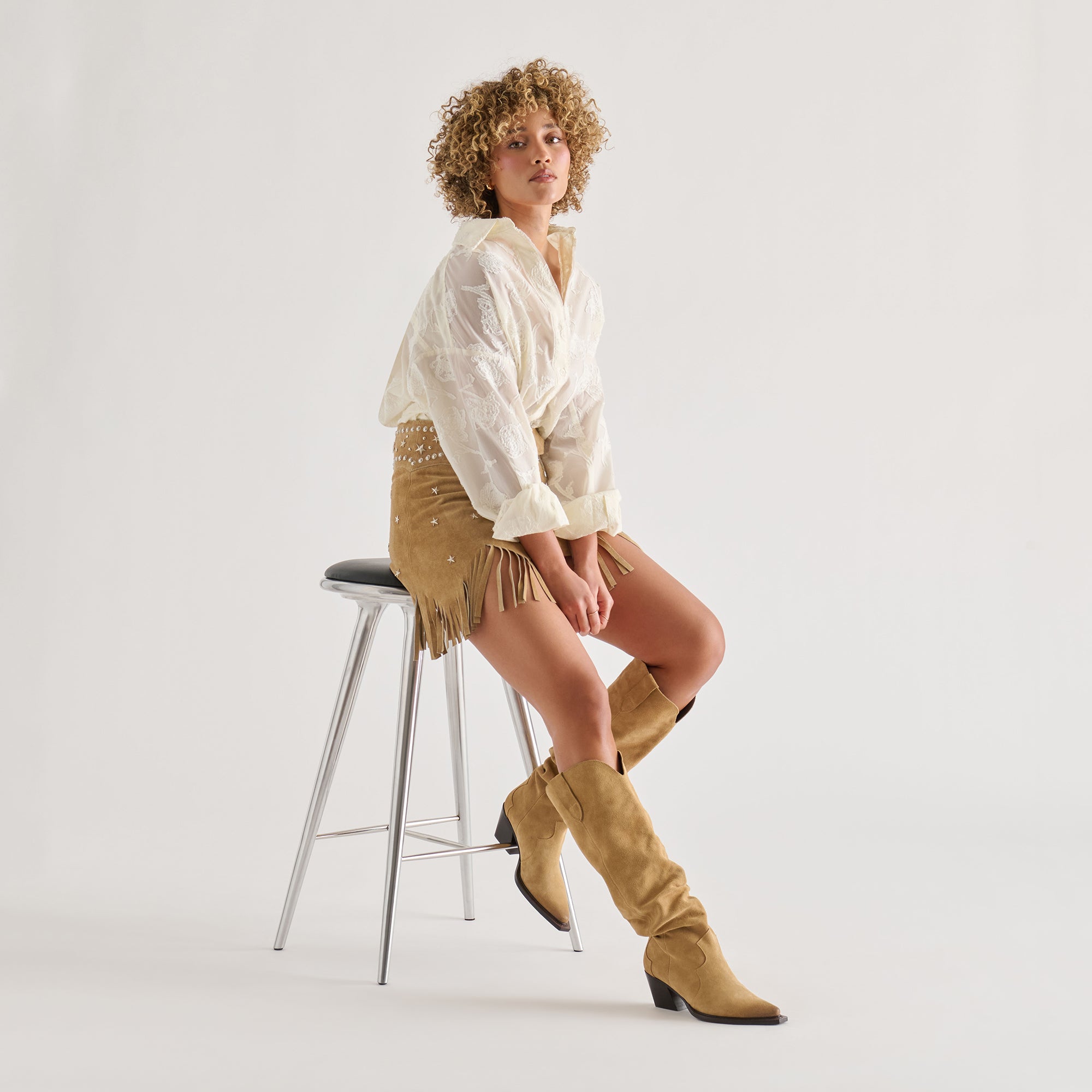 BUCKLY BOOTS CAMEL SUEDE - view 6