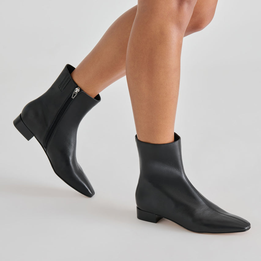 TARINE BOOTIES BLACK LEATHER