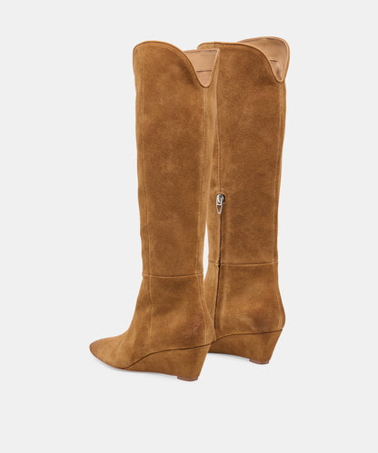 HENRA BOOTS LT BROWN SUEDE
