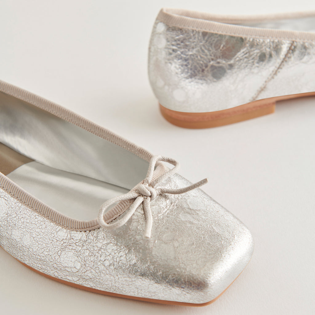 ANISA BALLET FLATS SILVER DISTRESSED LEATHER - image 5
