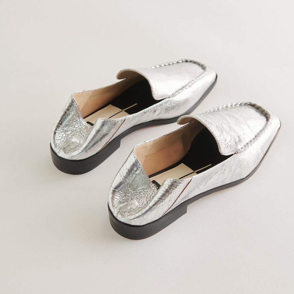 BENY WIDE FLATS SILVER DISTRESSED LEATHER - image 2