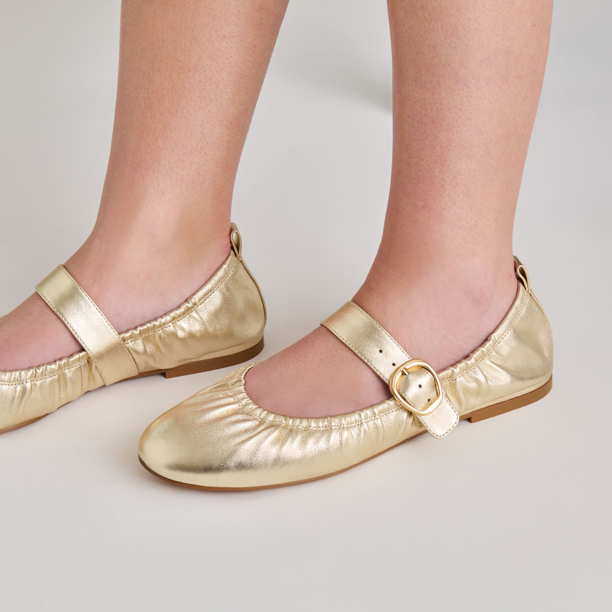 CAELY BALLET FLATS PLATINUM LEATHER