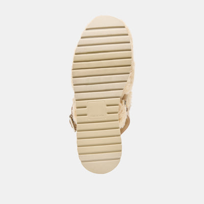 LANSY FLATS NATURAL PLUSH