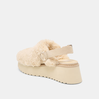 LANSY FLATS NATURAL PLUSH