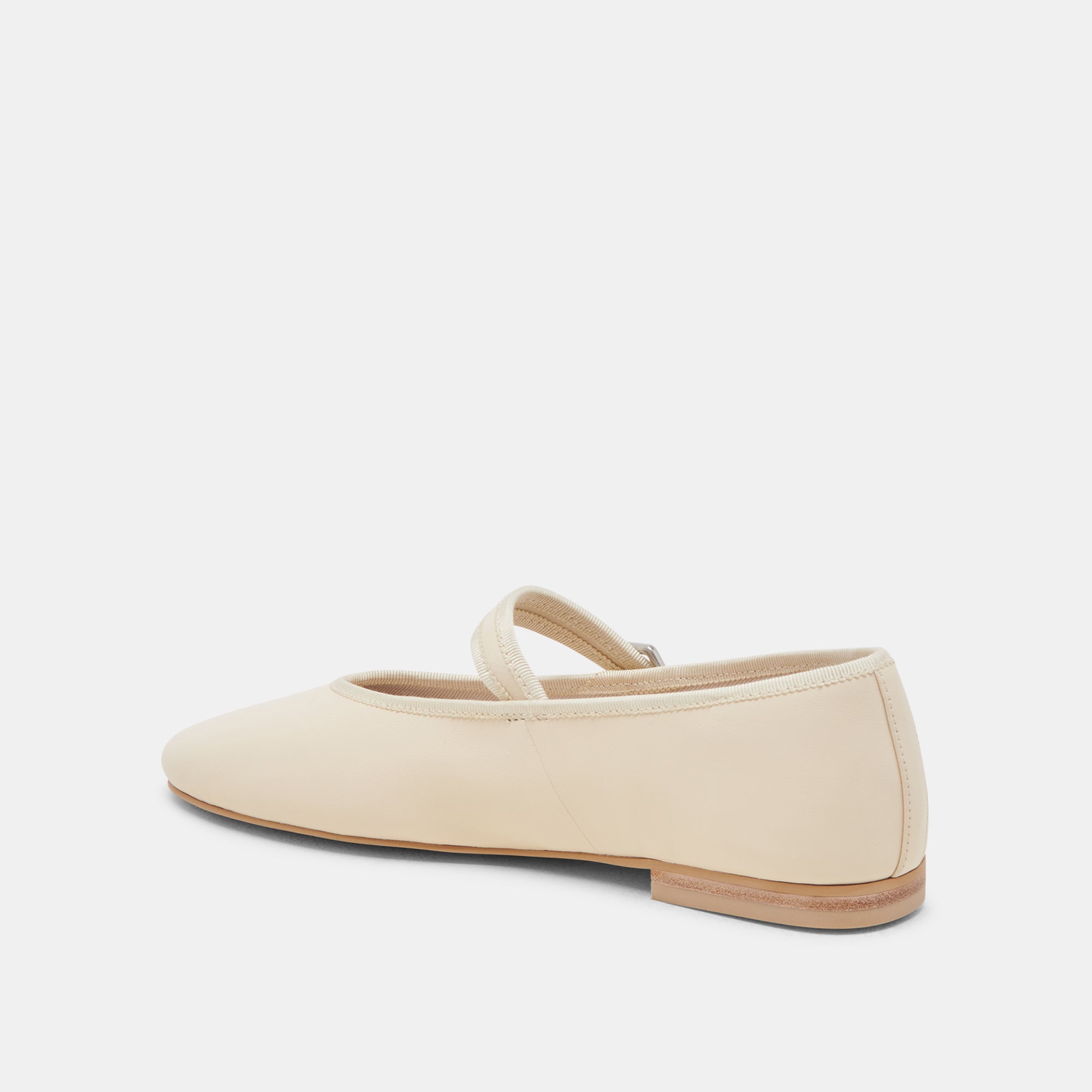 ROSLYN BALLET FLATS CREME LEATHER Dolce Vita