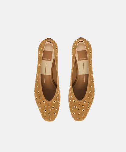 CARET STUD BALLET FLATS LT BROWN SUEDE