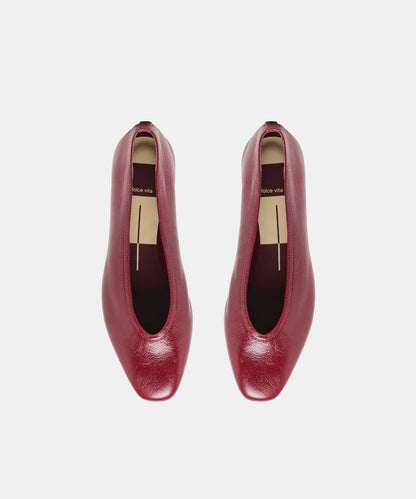 CARET BALLET FLATS GARNET LEATHER
