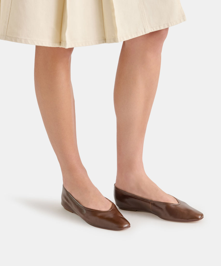 CARET BALLET FLATS RUSSET LEATHER