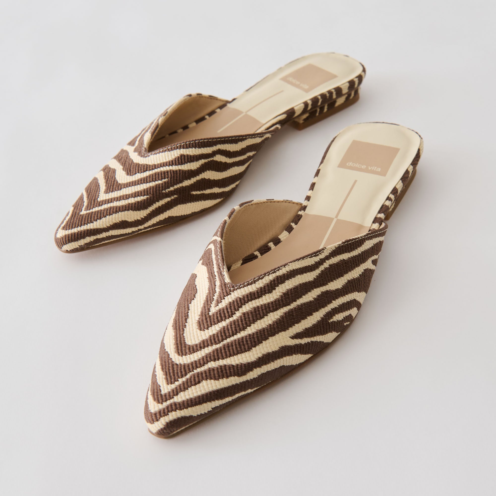 ELM FLATS BEIGE ZEBRA RAFFIA - view 2