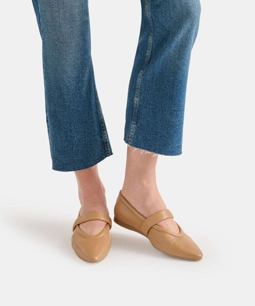 FERA BALLET FLATS TAN LEATHER