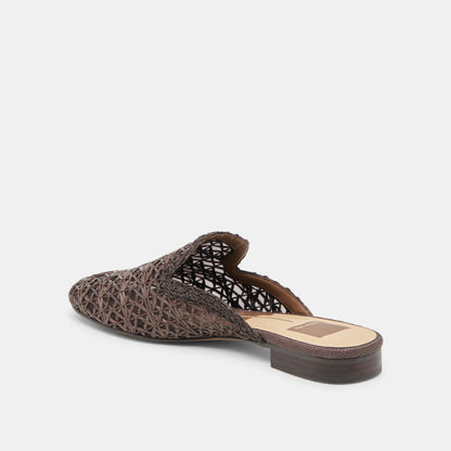 KIRT FLATS CHOCOLATE CROSS HATCH RAFFIA