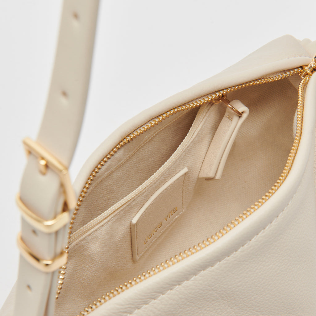 White Leather Gucci 1955 Horsebit Shoulder Bag | GUCCI® US