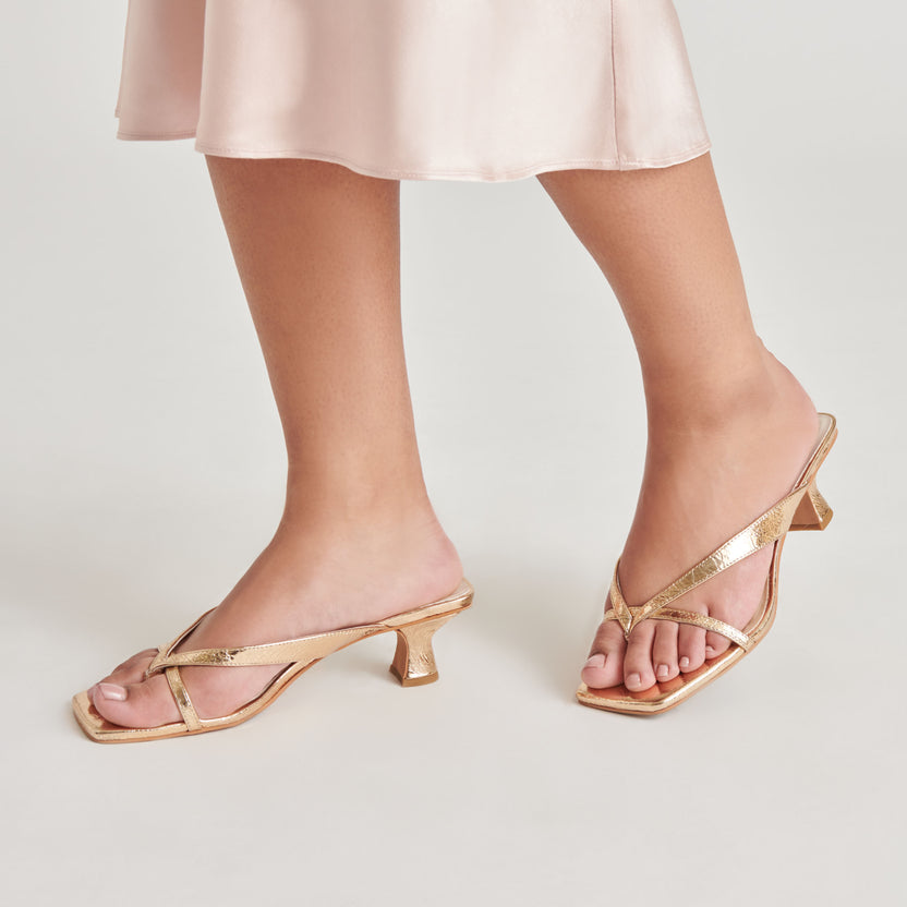 Brevel Heel in Gold Distressed Leather