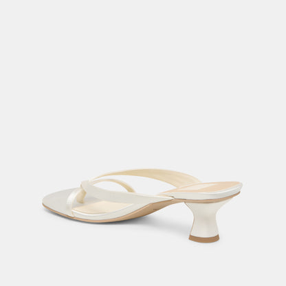 BREVEL WIDE HEELS TRUE WHITE SATIN