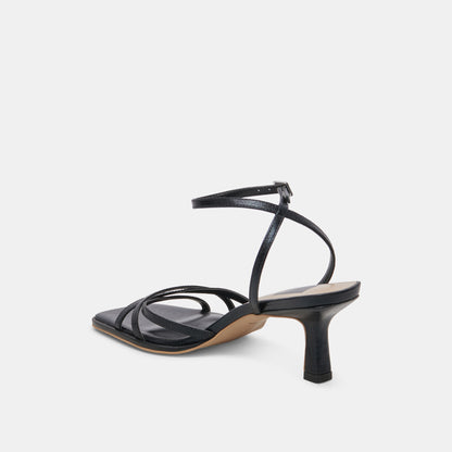 MANJI WIDE HEELS MIDNIGHT PATENT LEATHER