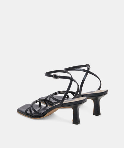 MANJI WIDE HEELS MIDNIGHT PATENT LEATHER