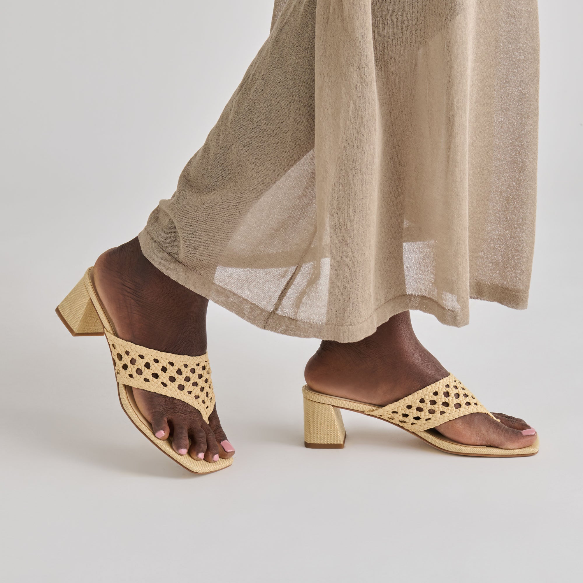 BARLO HEELS LT NATURAL WOVEN RAFFIA