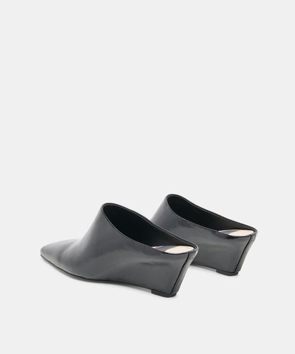 HILAH MULES MIDNIGHT CRINKLE PATENT
