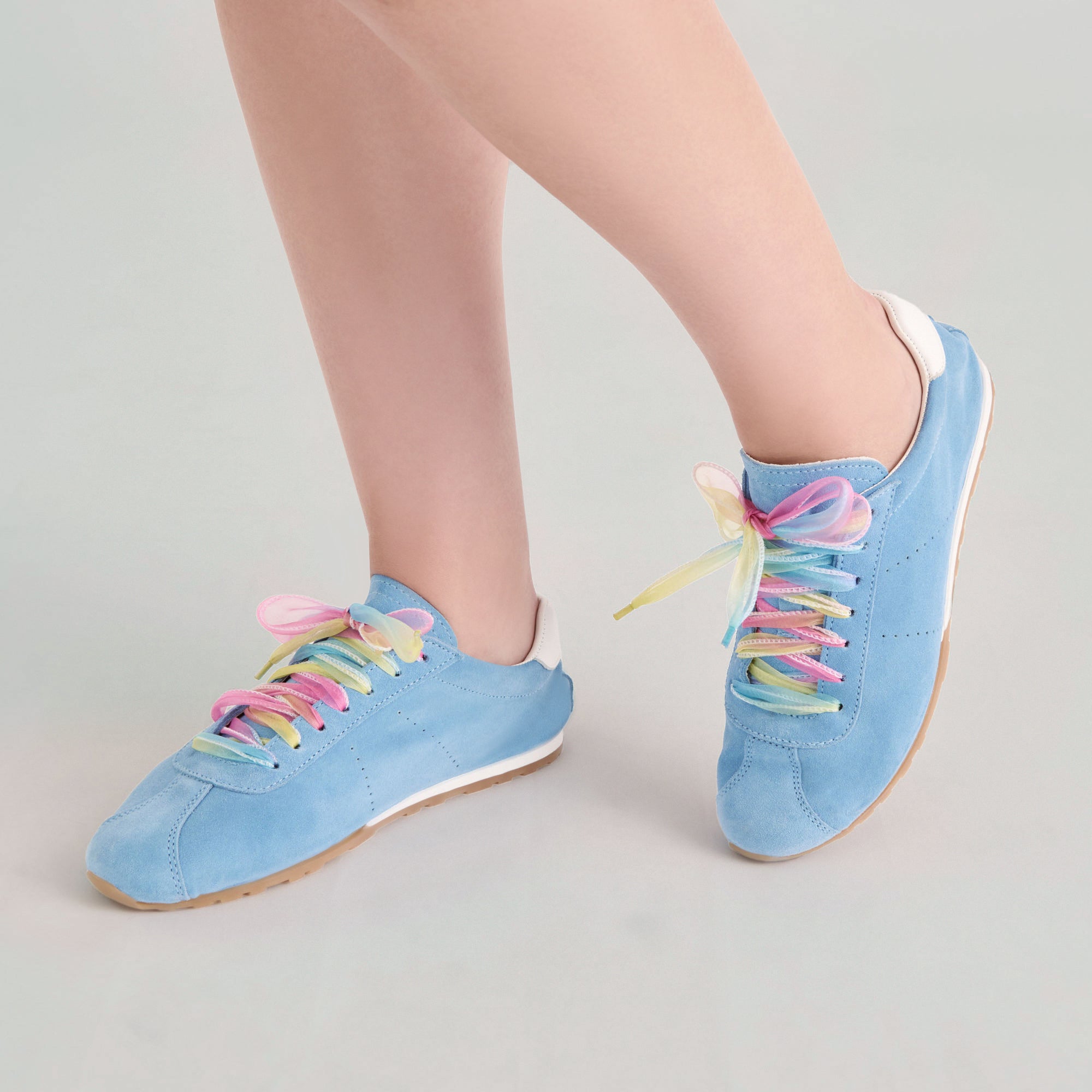 PRIDE CURLY ORGANZA LACE RAINBOW