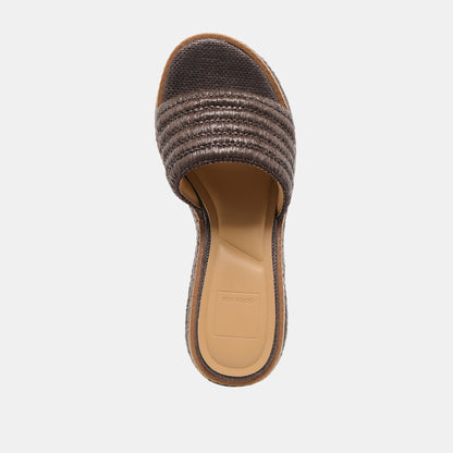 THRONE WEDGES CHOCOLATE RAFFIA