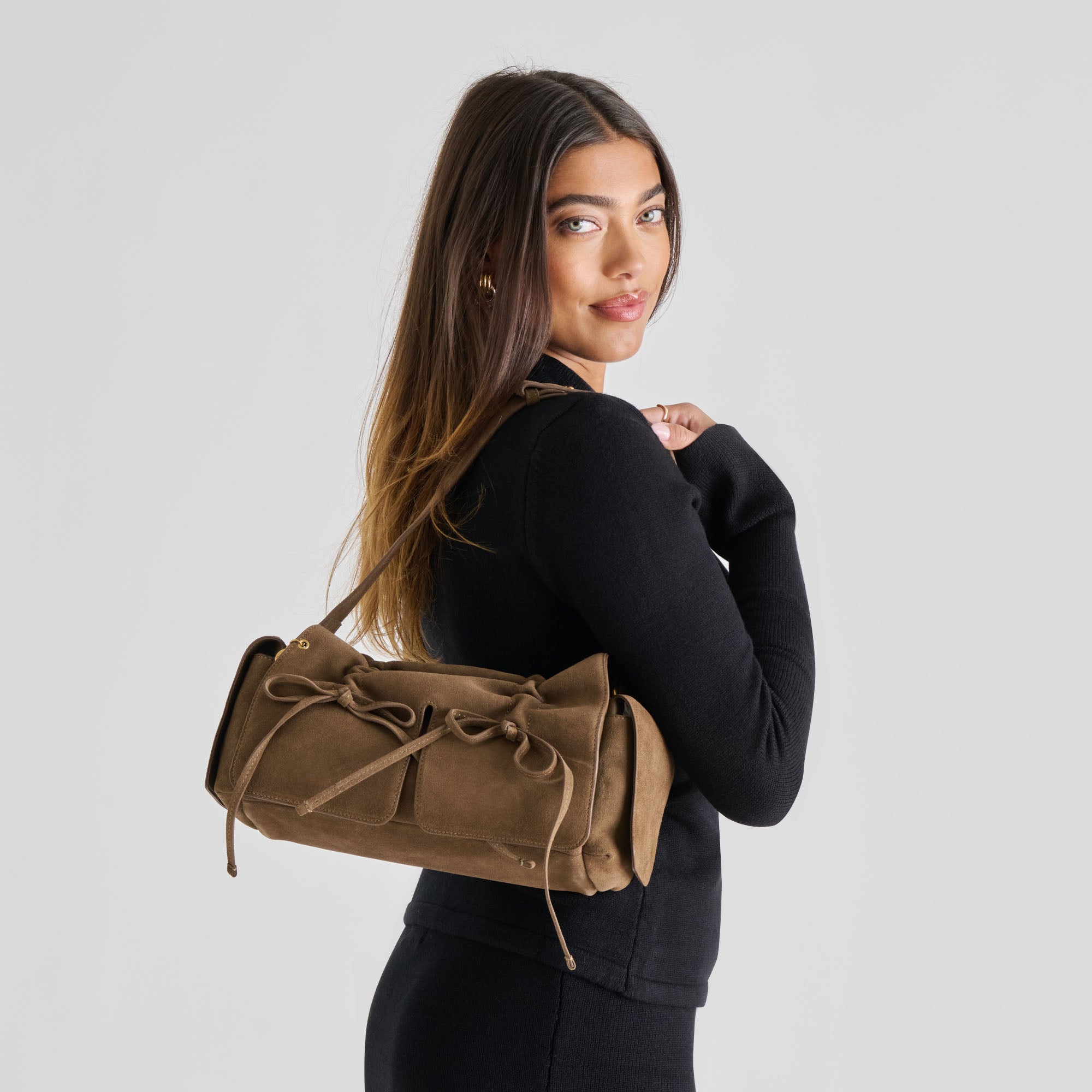 HUDSON SHOULDER BAG OLIVE SUEDE