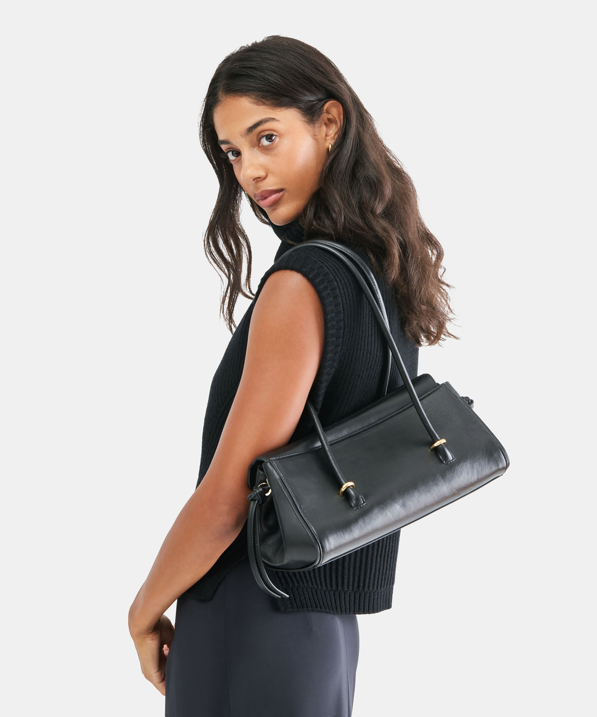 LUSSO SHOULDER BAG BLACK LEATHER - view 2