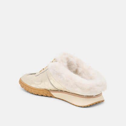 IZZEY PLUSH SNEAKERS PLATINUM LEATHER