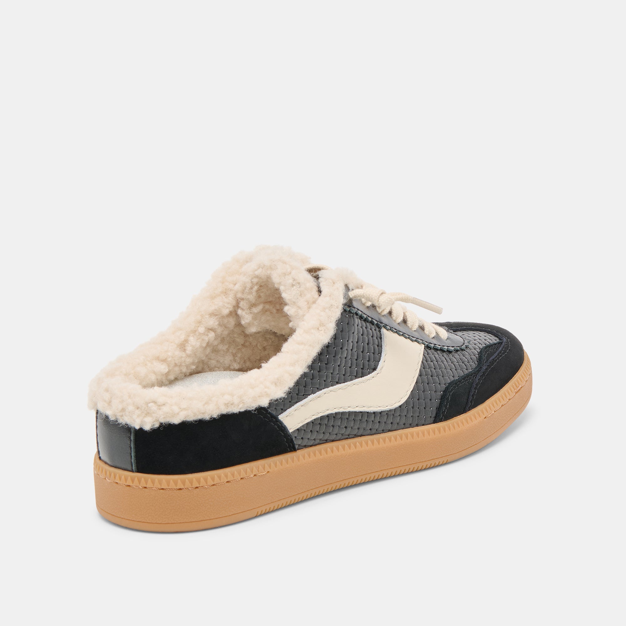 NOTICE SLIDE PLUSH SNEAKERS BLACK WOVEN LEATHER