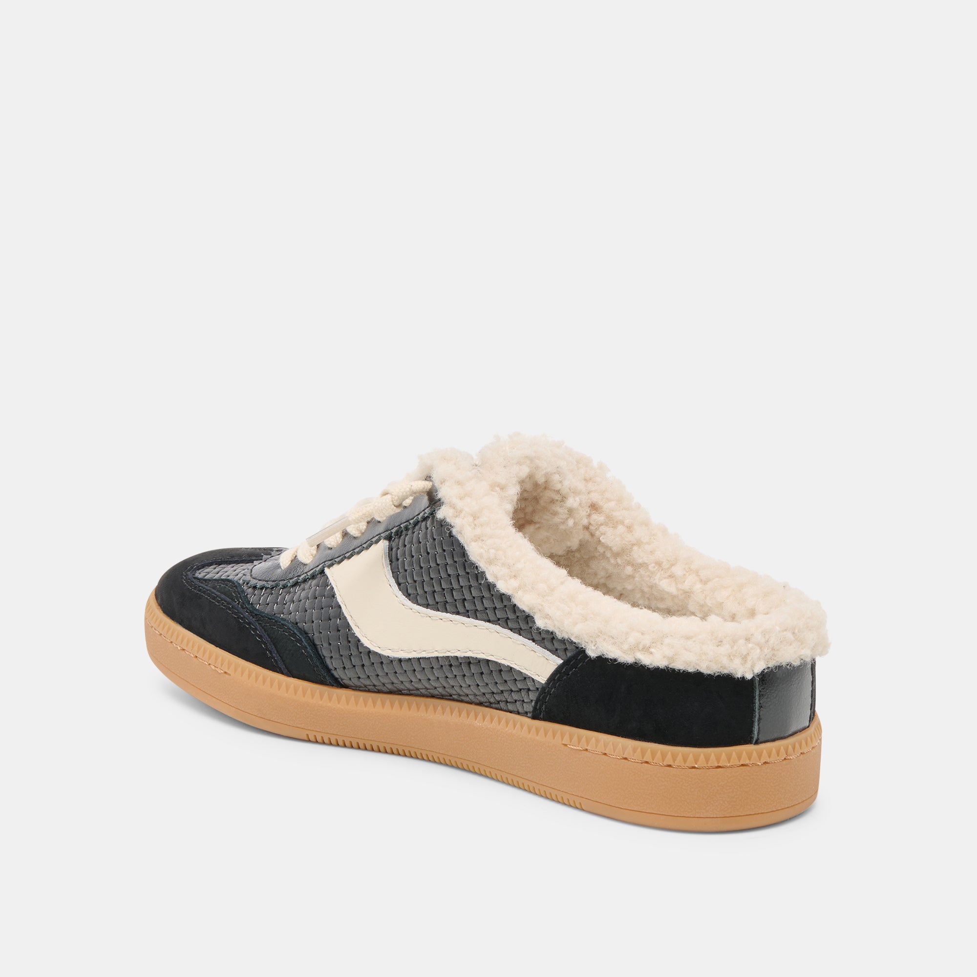 NOTICE SLIDE PLUSH SNEAKERS BLACK WOVEN LEATHER