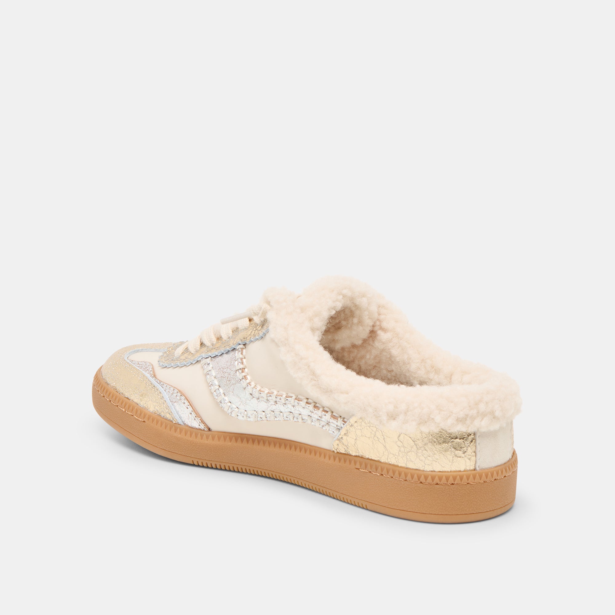 NOTICE SLIDE PLUSH SILVER GOLD CRACKLED LEATHER