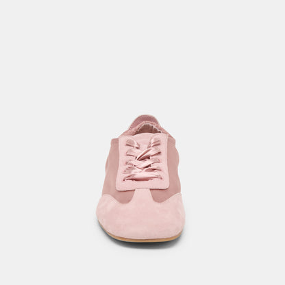 ITZY SNEAKERS PINK SATIN