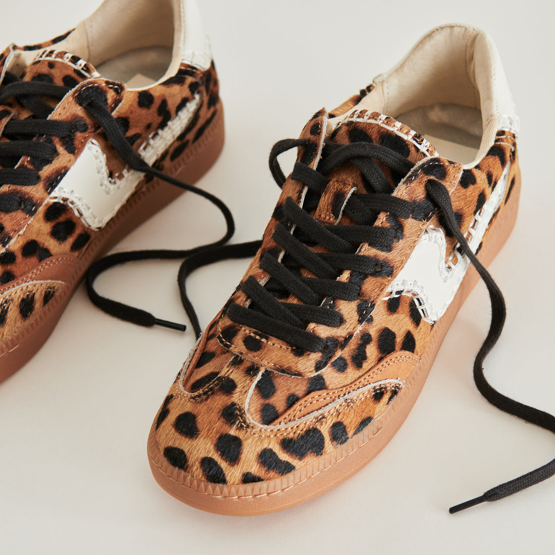 NOTICE STITCH SNEAKERS DK LEOPARD CALF HAIR â Dolce Vita