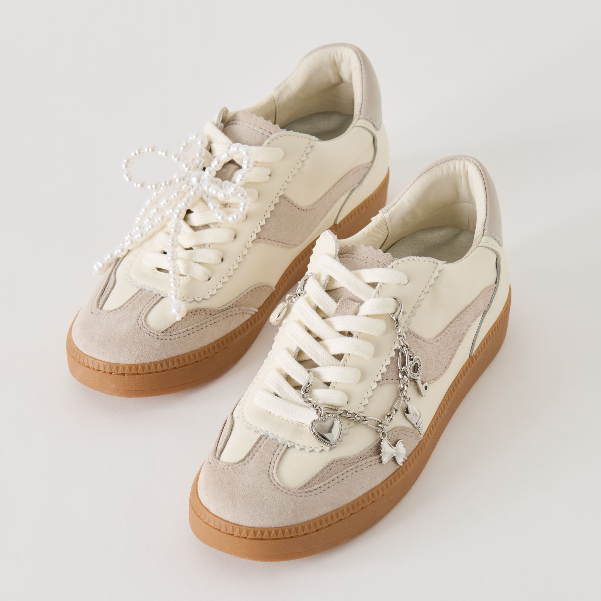 NOTICE SNEAKERS GREY WHITE LEATHER + SILVER CHARM BUNDLE