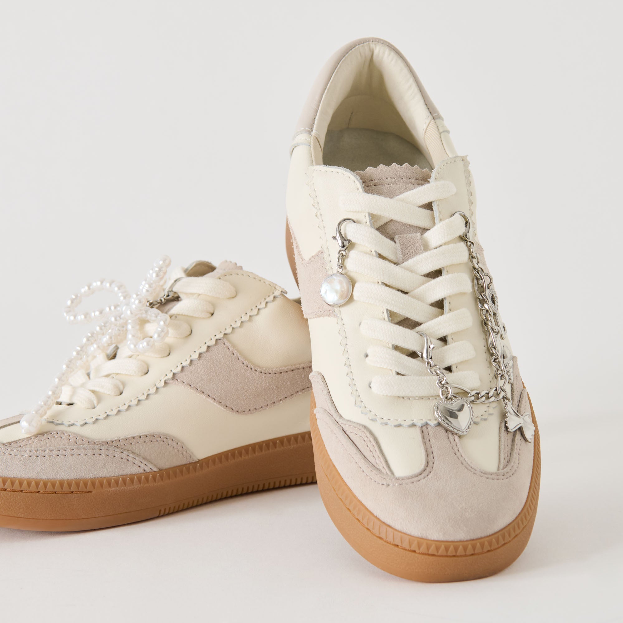 NOTICE SNEAKERS GREY WHITE LEATHER + SILVER CHARM BUNDLE