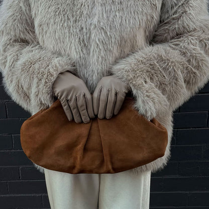 SAHARA CLUTCH COGNAC SUEDE