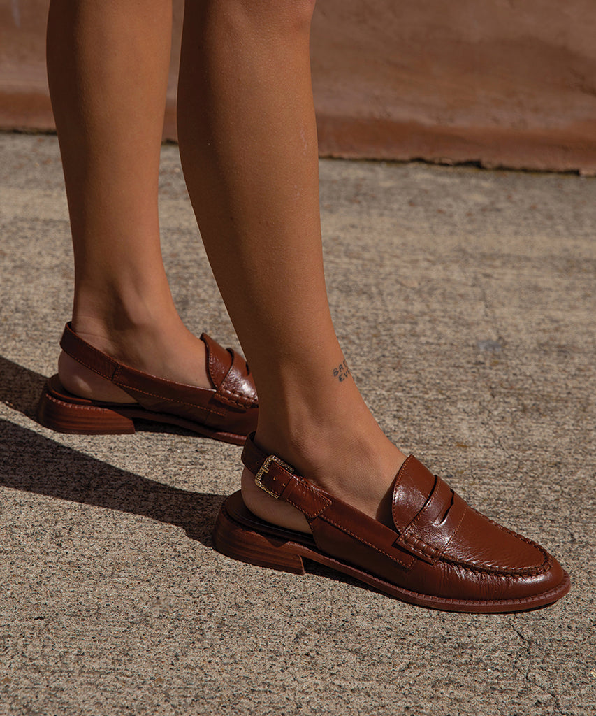 HARDI LOAFERS BROWN CRINKLE PATENT - image 4