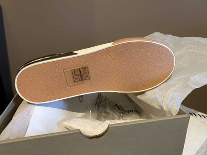 WHITE TAN LEATHER / 7.5 / V563_Jessica_101694