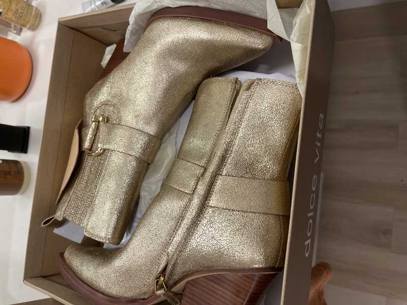 ROSE GOLD DISTRESSED LEATHER / 7.5 / V714_Christine-Marie_104799