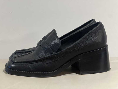 ONYX EMBOSSED LEATHER / 6.5 / V036_Stephanie_106454