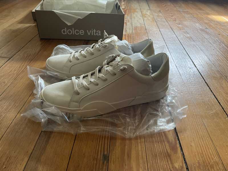ZINA FOAM 360 SNEAKERS WHITE GOLD RECYCLED LEATHER - re:vita