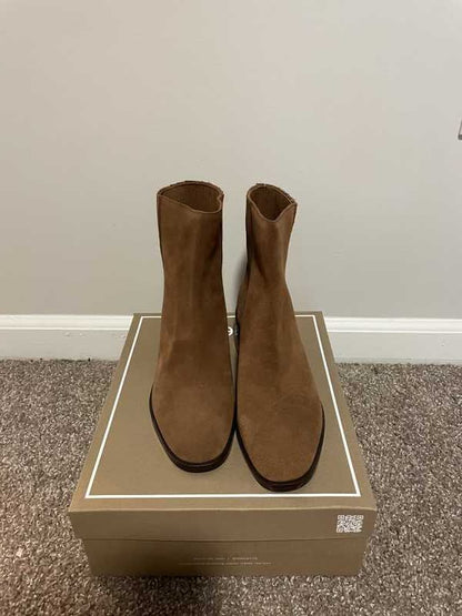 BROWN SUEDE / 8.5 / V200_DAELYN_113111