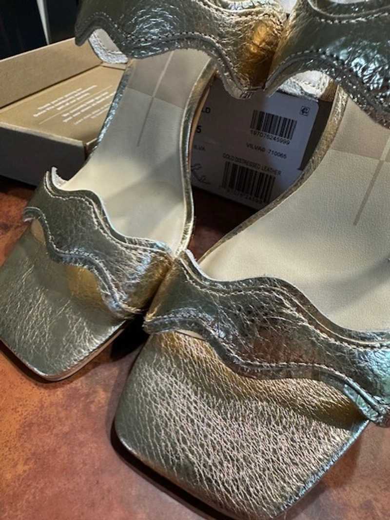 GOLD DISTRESSED LEATHER / 6.5 / V710_Liz_114664