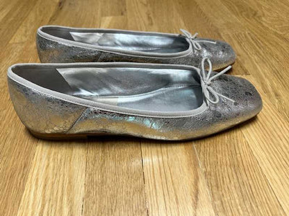 SILVER DISTRESSED LEATHER / 9.5 / V040_Nicole_114708