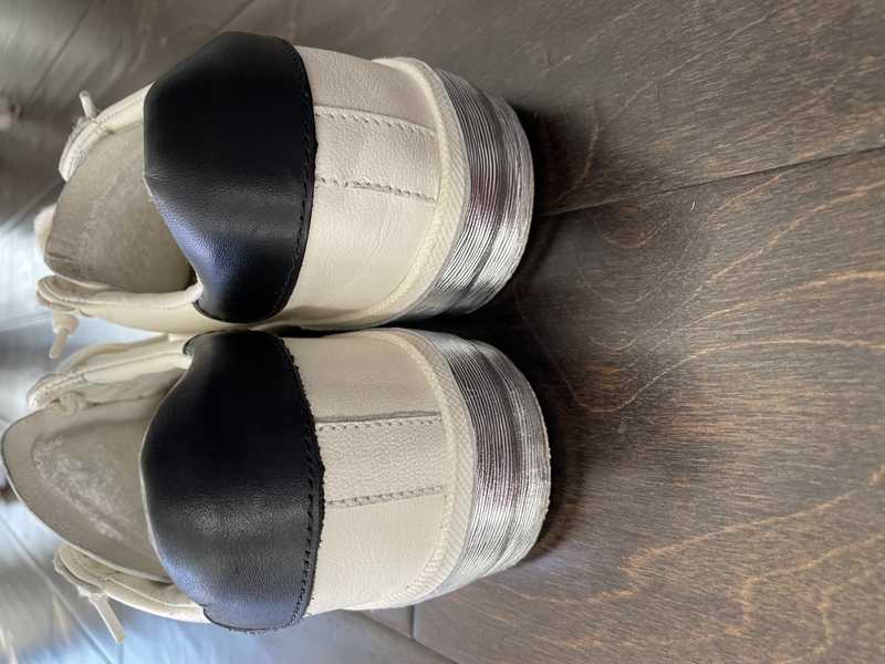 WHITE BLACK LEATHER / 7 / 148_Jennifer_115614