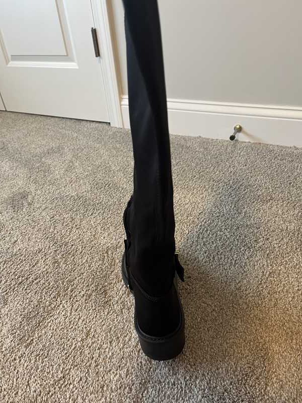 7.5 / V001 / BLACK LEATHER_Nicole_115721