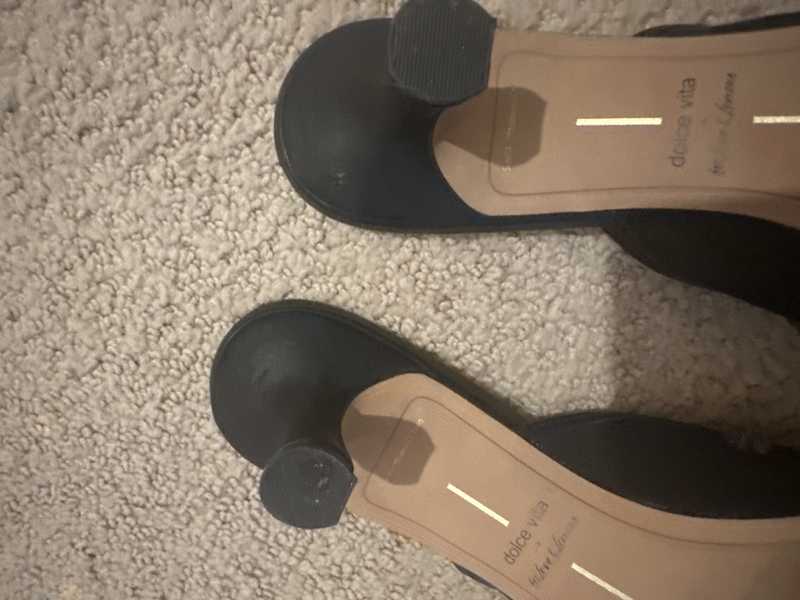 BLACK MESH / 9 / V001_Kelli_115730